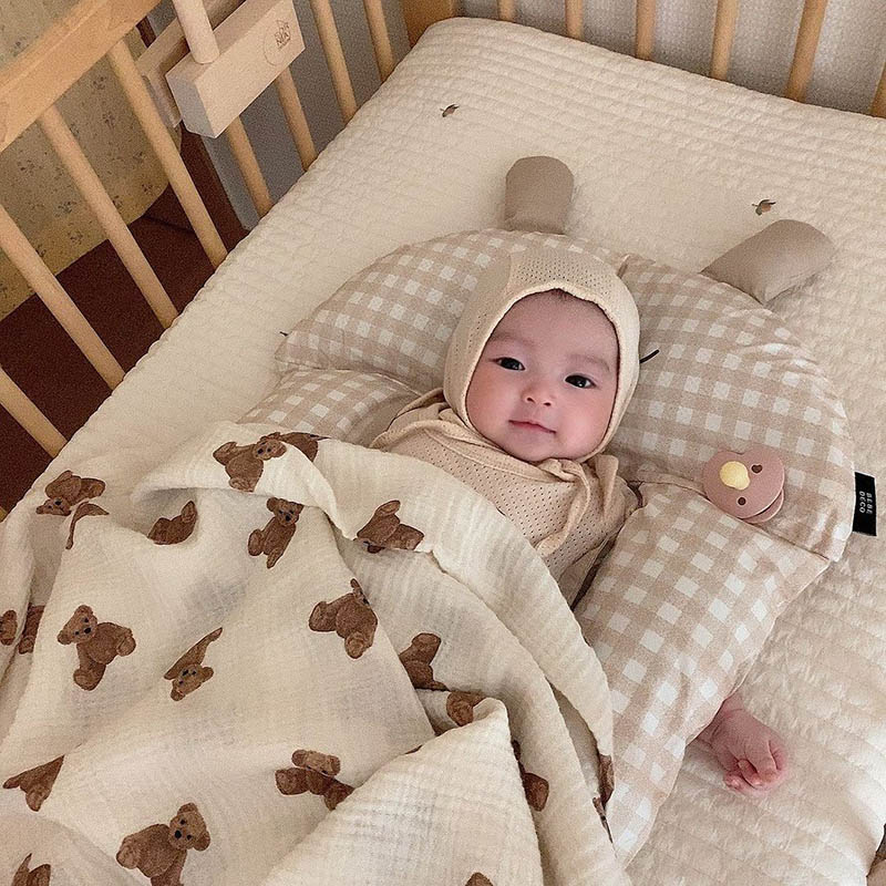 クマプリントベビーブランケット新生児モスリン綿ガーゼおくるみ - Baby Nursery Essentials のレビューと価格