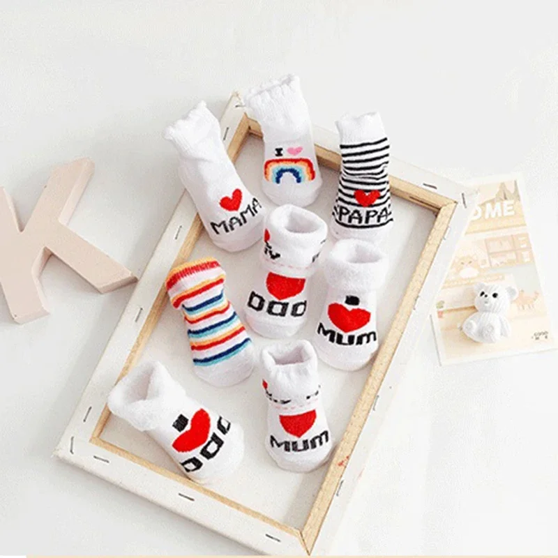 春夏ベビーガールズボーイズ綿ソフト暖かい靴下新生児幼児レター - Baby Nursery Ideas Boy のレビューと価格