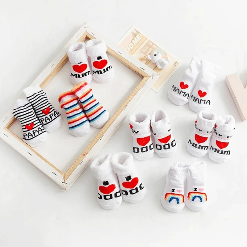 春夏ベビーガールズボーイズ綿ソフト暖かい靴下新生児幼児レター - Baby Nursery Ideas Boy のレビューと価格