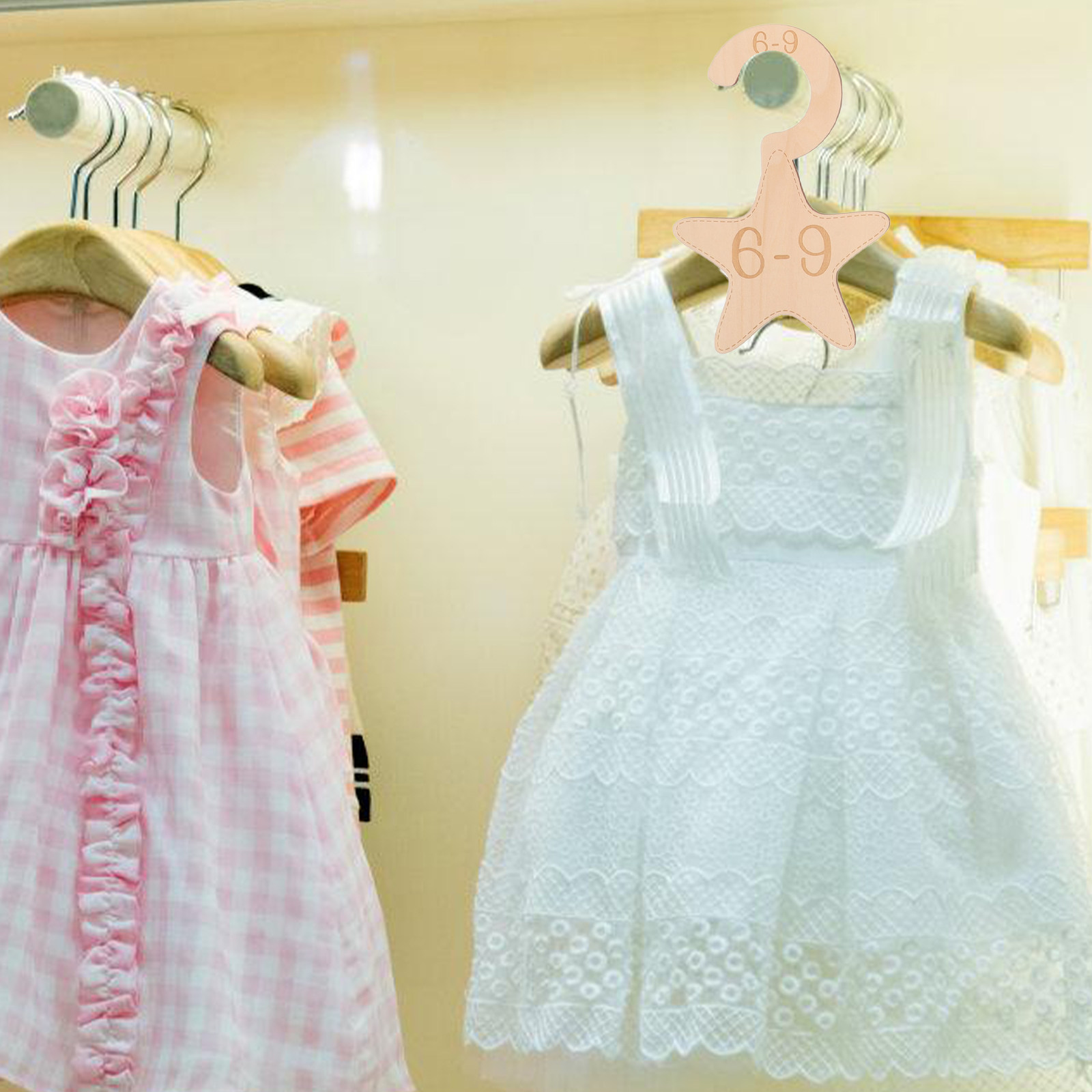 7個入りベビー服クローゼット仕切り木製サイズディバイダー、子 - Baby Nursery Wardrobe のレビューと価格