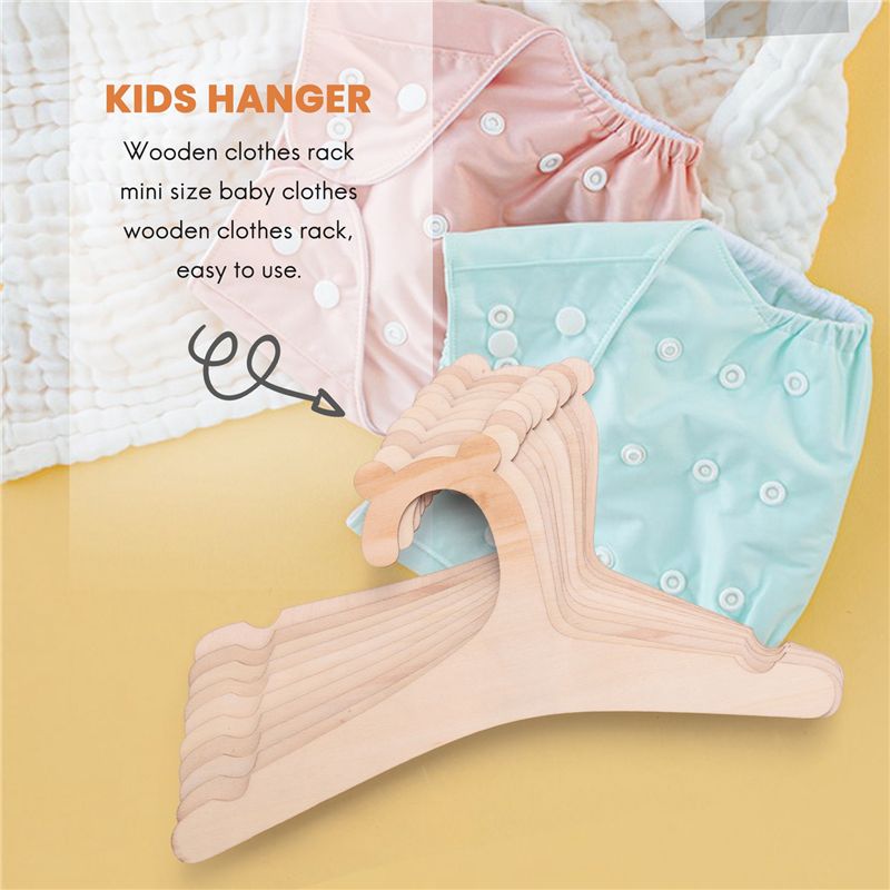 A04G-10 個木製ハンガー ベビー服用 天然木ハンガー  - Baby Nursery Hangers のレビューと価格
