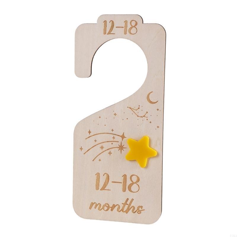 木製ベビーハンガーディバイダー 7個セット 保育園服セパレー - Baby Nursery Wardrobe のレビューと価格