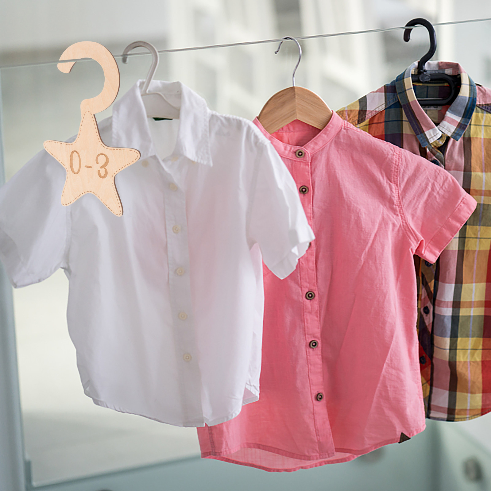 木製のベビー用ワードローブ仕切り7点セット。衣類を整理するた - Baby Nursery Wardrobe のレビューと価格