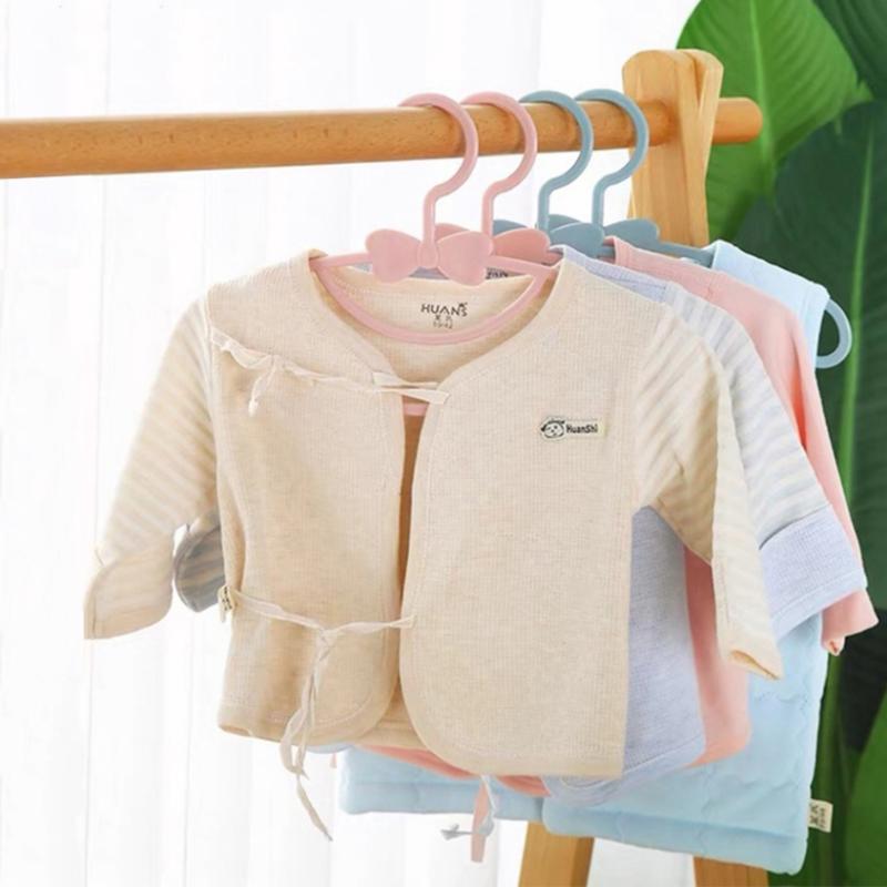 12個入り ベビーキッズ用洋服ハンガー 滑り止め 耐久性 省 - Baby Nursery Hangers のレビューと価格